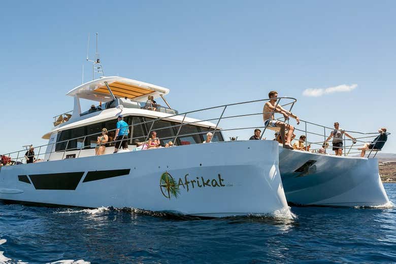 Navegando a bordo do catamarã Afrikat