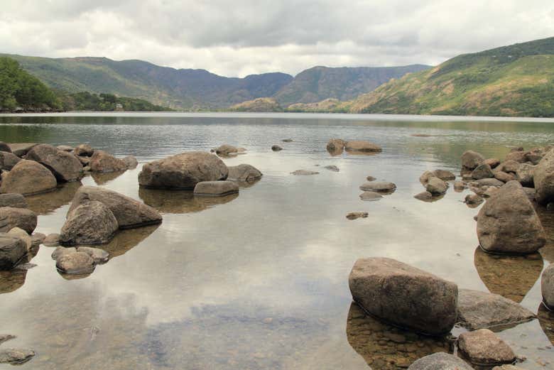 Las aguas claras del lago