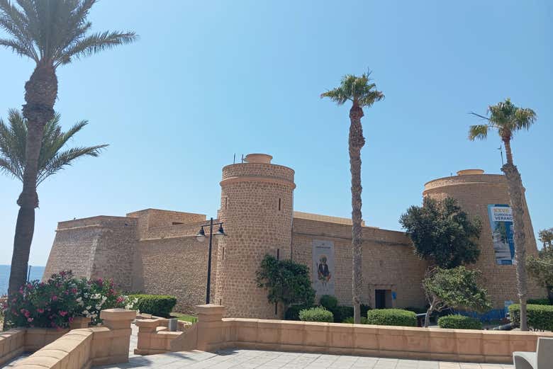 Descubrid la historia del gran Castillo de Santa Ana