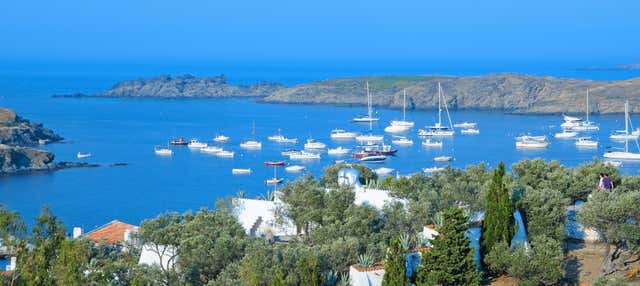 Paseo en catamarán por el Cabo de Creus