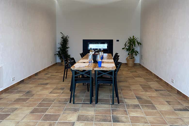 Table préparée pour la dégustation