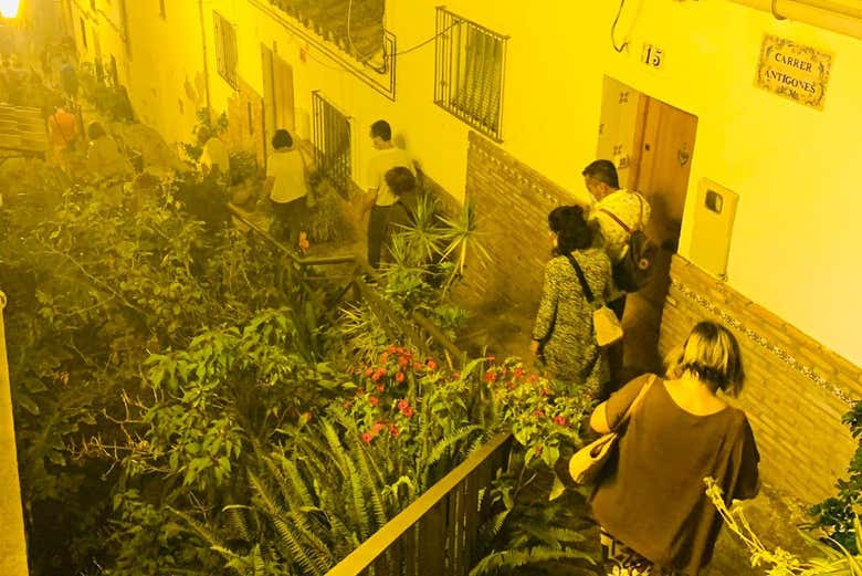 Recorriendo una calle de la Judería de Sagunto