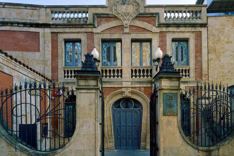 Fachada de la Casa Lis 