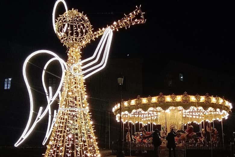 La deslumbrante figura del ángel de luz
