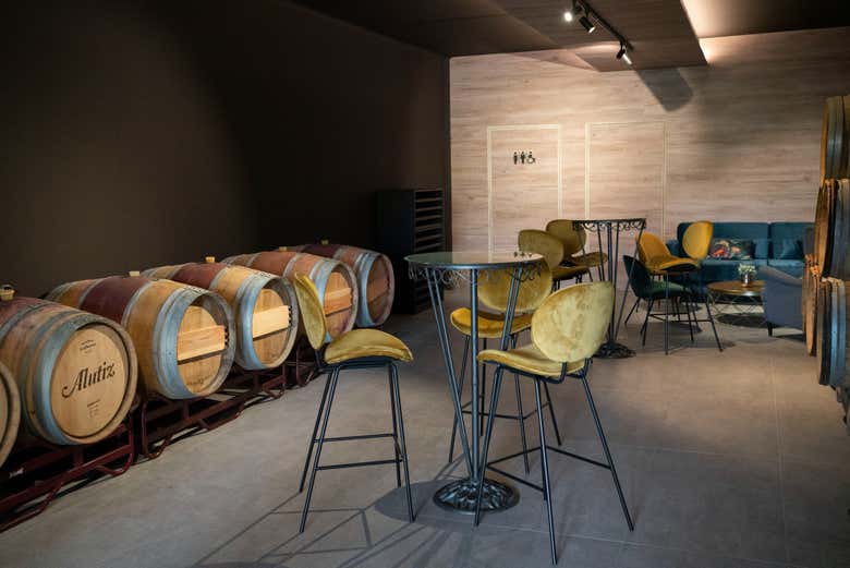 Touring Alútiz winery