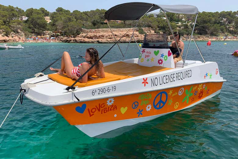 Embarcação em Ibiza