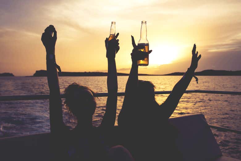 Pôr do sol a bordo do Float Your Boat