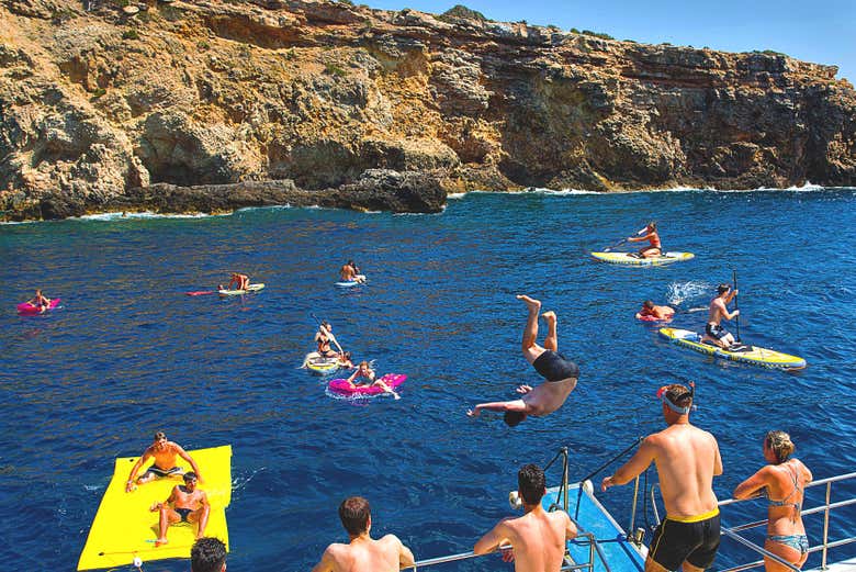 Desfrutando do mar de Ibiza