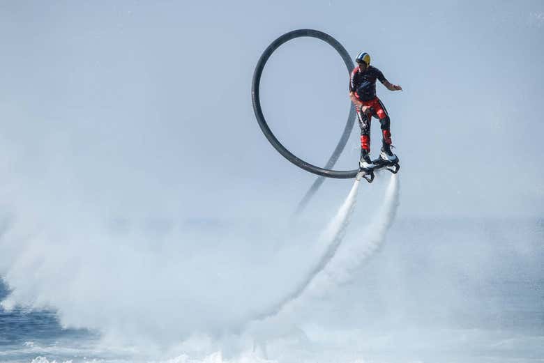 Giravolte con il flyboard