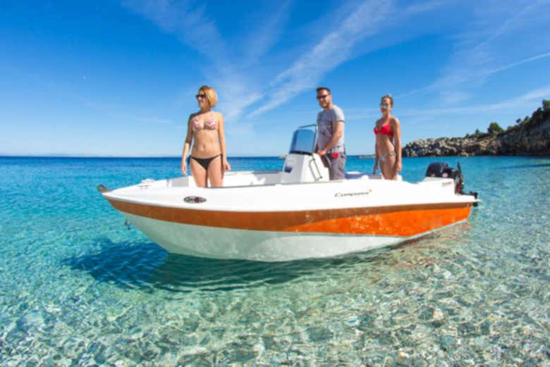 Navegando pelas águas de Ibiza