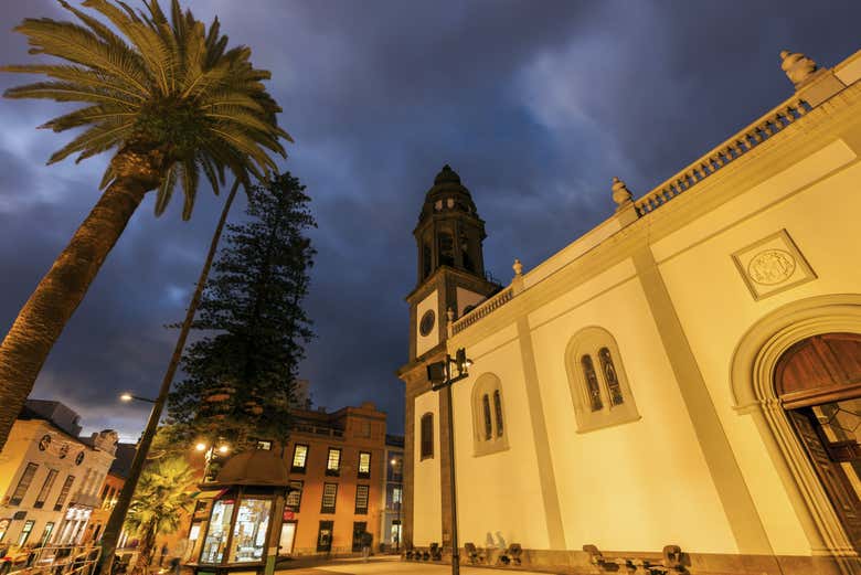 Fachada de la catedral de La Laguna