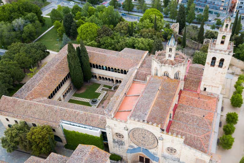 Visitaremos o claustro do mosteiro de Sant Cugat