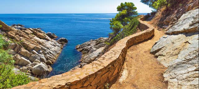 Costa Brava Hike & Snorkelling from Sant Feliu de Guíxols, San Felíu de  Guixols