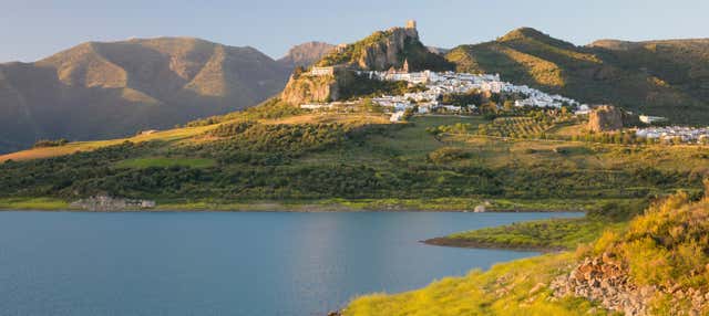 White Towns Day Trip