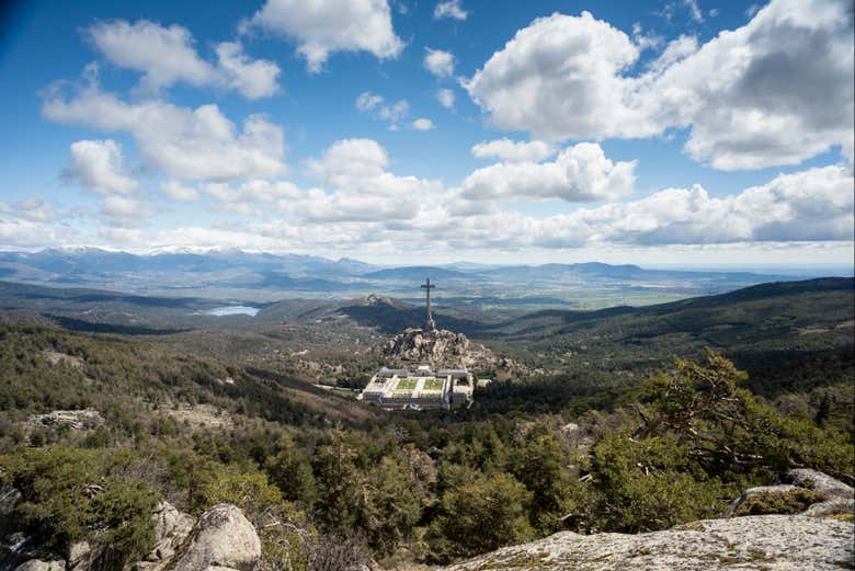 Admire views of the Sierra de Guadarrama