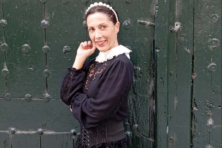 Ana de Austria lista para guiarnos por El Escorial