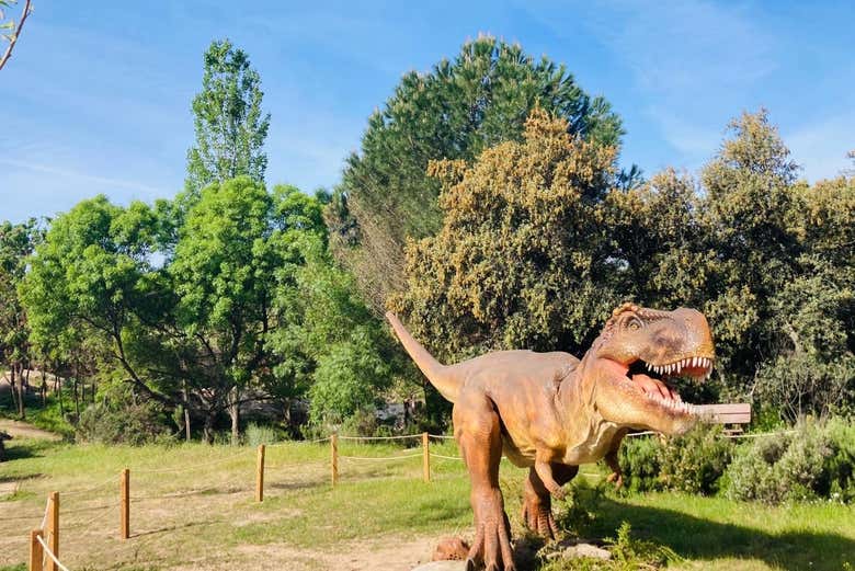 Un Tiranosaurio Rex en Dinolandia