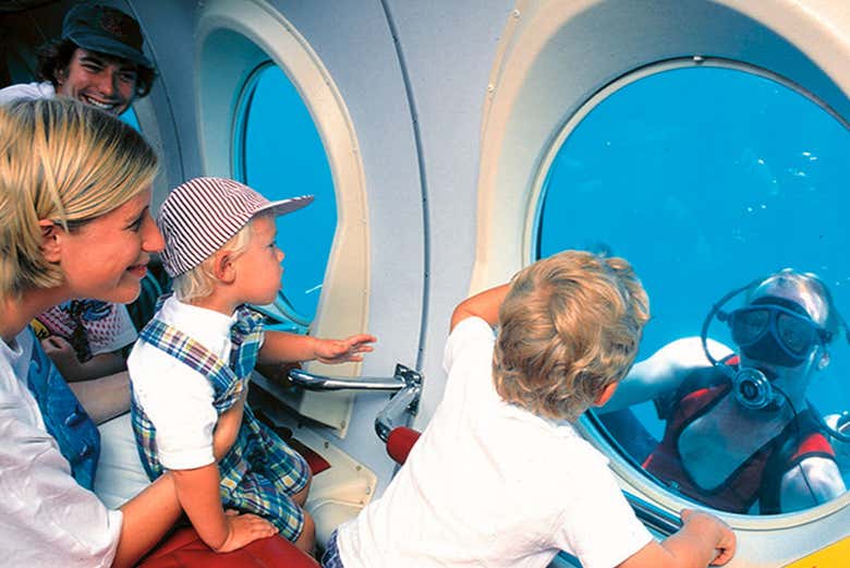 Interactuando con un buzo desde el submarino