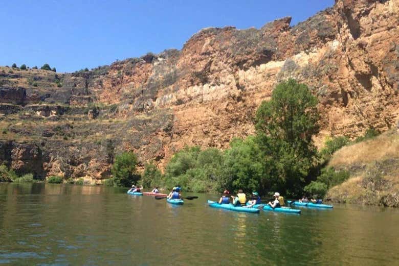 Paddling through the Duratón Gorges