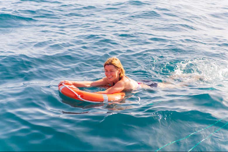 Disfrutando del baño tras la ruta de snorkel