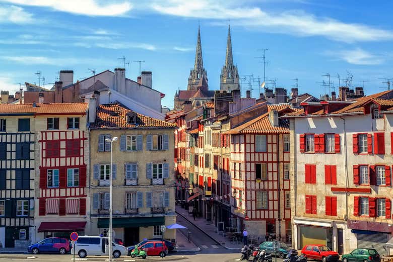 Bayonne