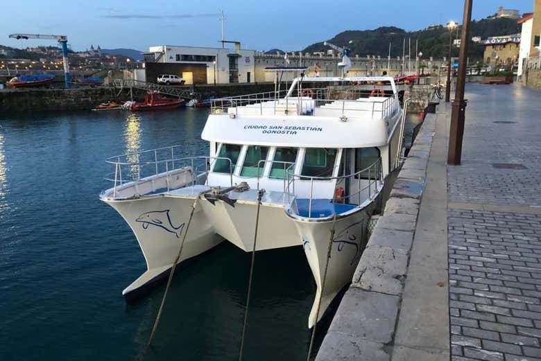Catamaran prêt pour le départ