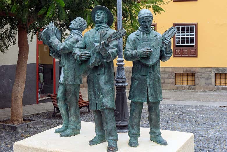 Monument Los Divinos