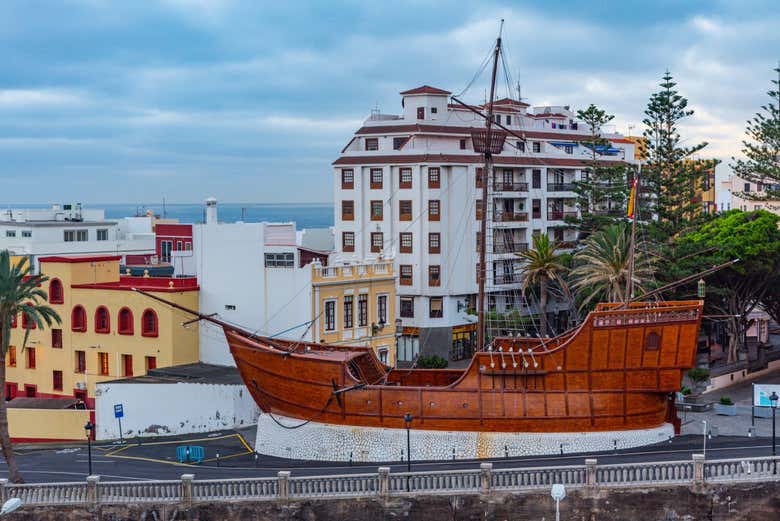 Musée Naval sur la Plaza de la Alameda