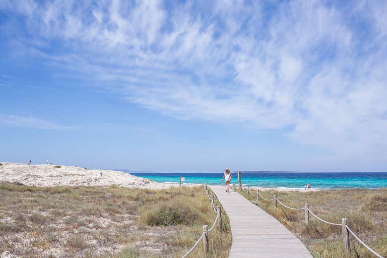 Un giorno di sole su una spiaggia di Formentera