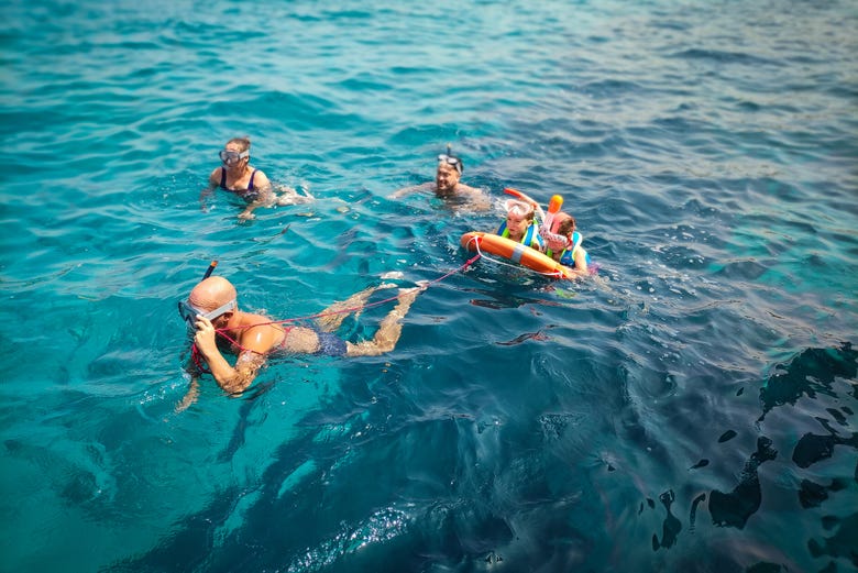 Snorkelling in Punta Arabí