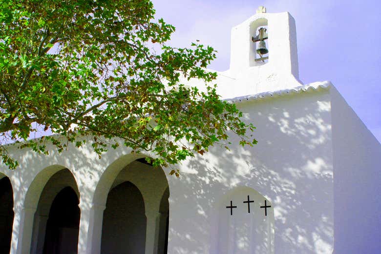 Entrada de la iglesia