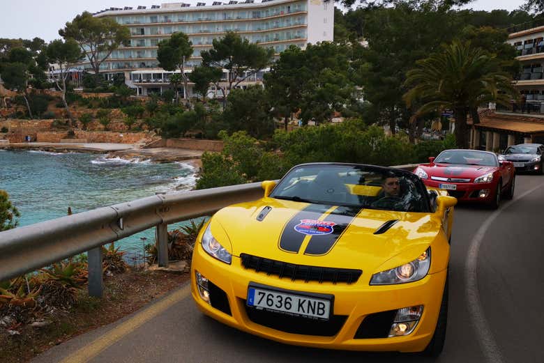 Dirigindo um carro esportivo em Mallorca