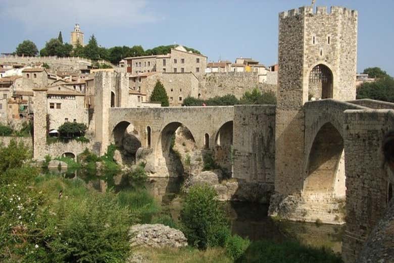 Paseando por Besalú