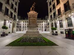 Plaza Velarde