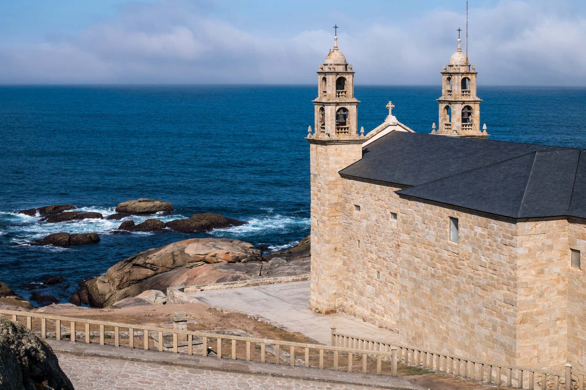 Excursión a Finisterre y Mugía desde Santiago de Compostela