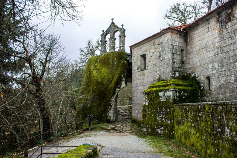 Mosteiro de San Pedro de Rocas