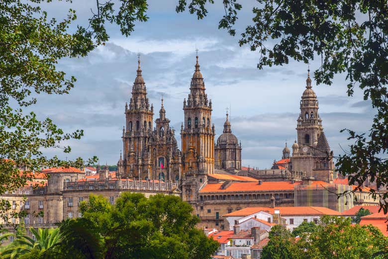 Panorámica de la Catedral de Santiago de Compostela