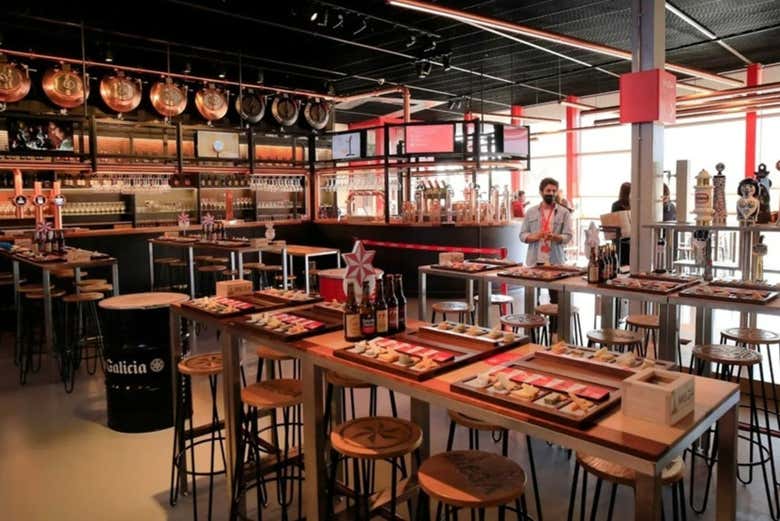 Sala de catas del museo de Estrella Galicia