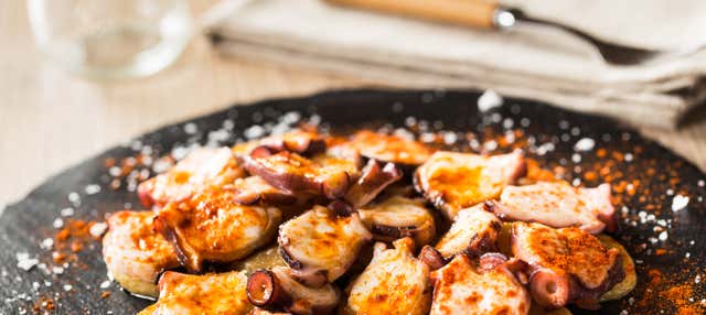 Tour gastronómico por Santiago de Compostela + Visita a la Catedral