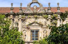 Tour pelas praças de Santiago + Visita ao Pazo de Fonseca