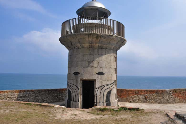 Faro del Caballo