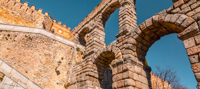 Tour del Acueducto de Segovia y el desarenador de San Gabriel