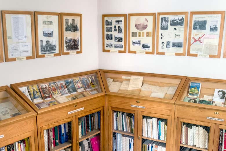 Le musée abrite de nombreuses photos, lettres et livres
