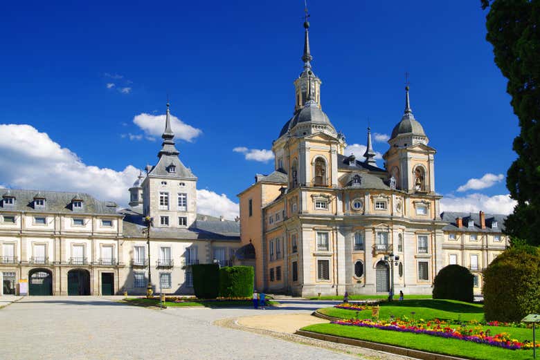 Real Colegiata, anexa al Palacio Real de La Granja