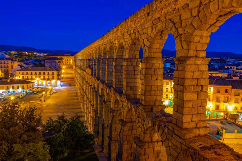 Descubriréis los misterios y leyendas de Segovia