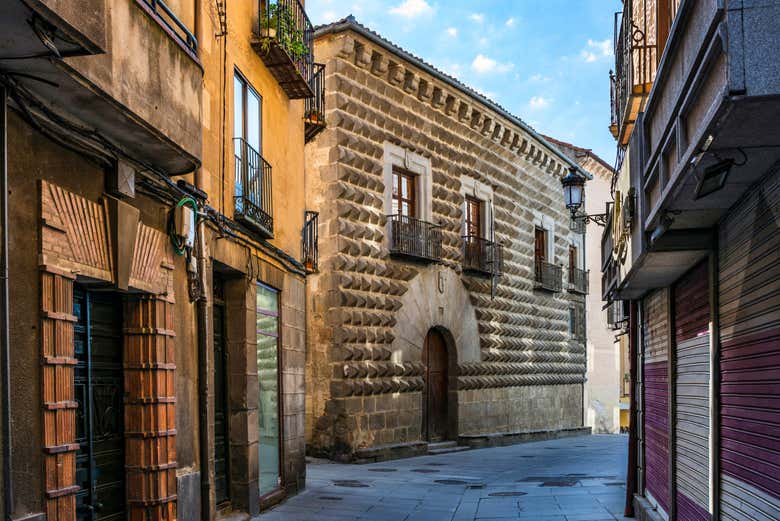 La singular Casa de los Picos