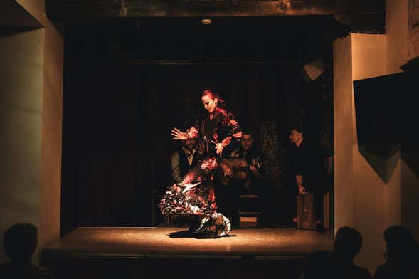 Espectáculo flamenco en el Tablao Andalusí