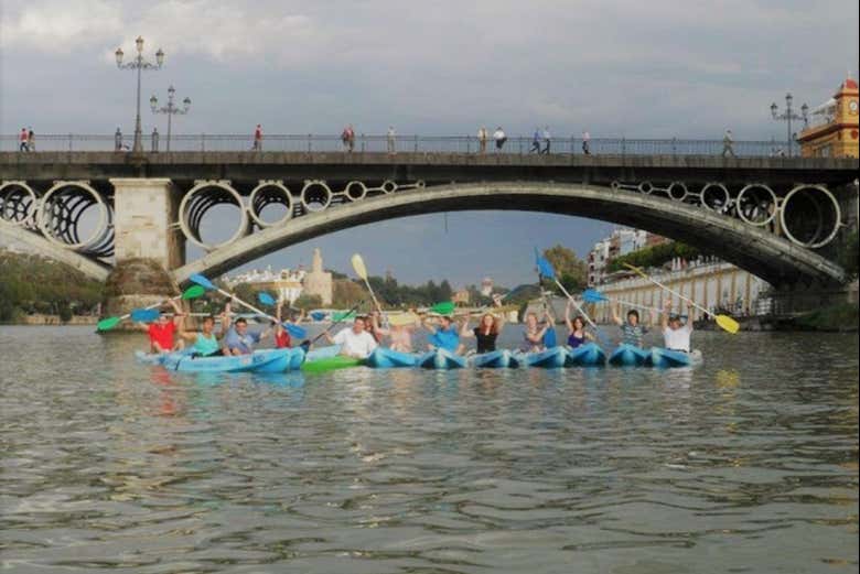 Final ruta kayak Puente de Triana