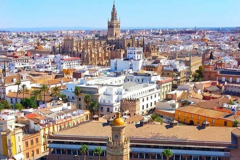 La Giralda et la cathédrale de Séville