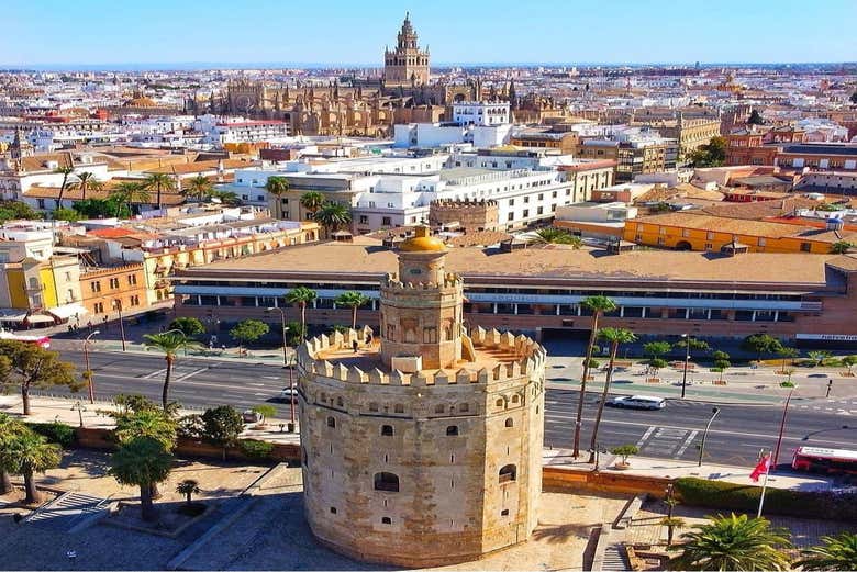 orre del oro y Catedral de Sevilla